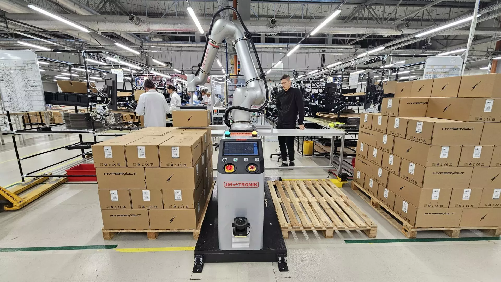 20251202 123907 Cobot paletyzujący